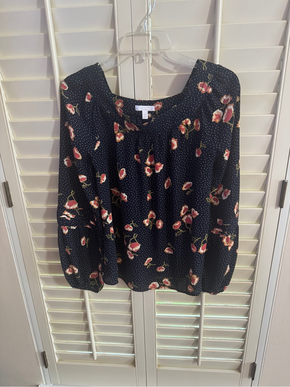 LC Lauren Conrad Navy Floral Peasant Blouse with Pink Blooms